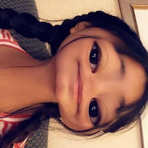 Meet your Posher, Lydia